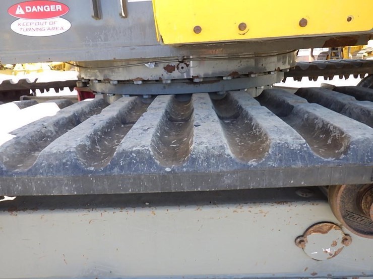 2018-terramac-rt14r-image-33