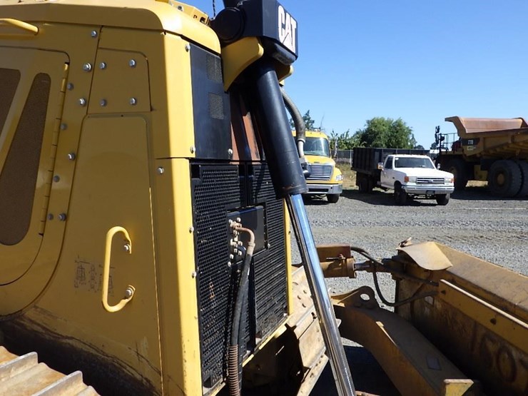 2012-caterpillar-d7e-image-16