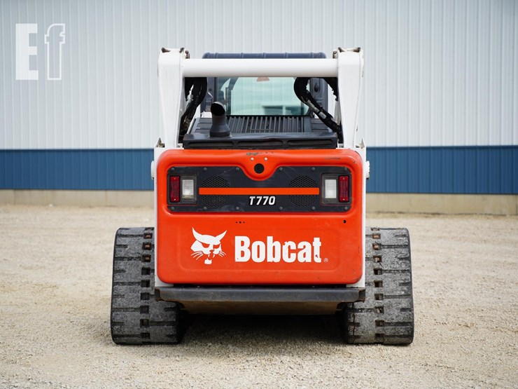 2022-bobcat-t770-image-6