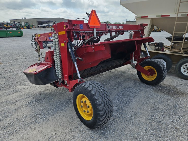 2018-new-holland-310-image-9
