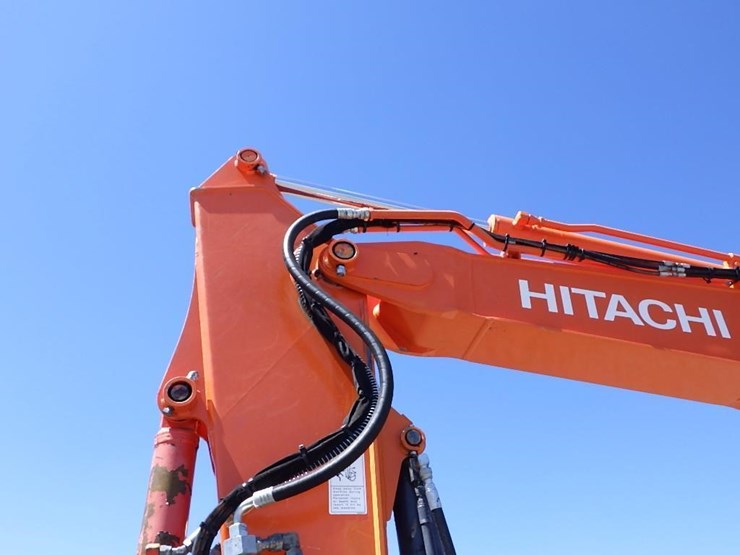 2018-hitachi-zx85usb-5n-image-11