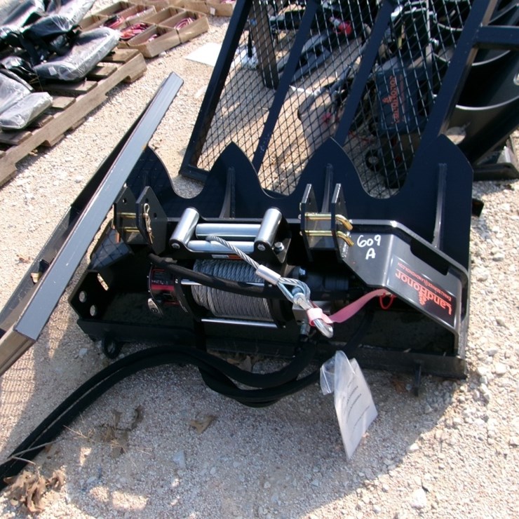 LAND HONOR 15K LB HYD WINCH