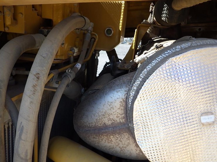 2012-caterpillar-d7e-image-25