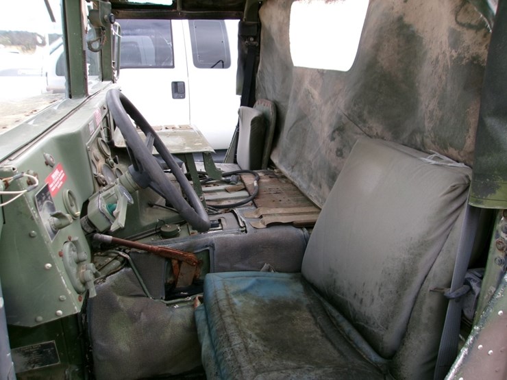 1986-hummer-hmmvw-image-2
