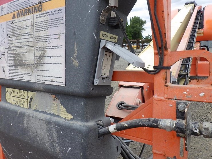 2007-jlg-600s-image-12