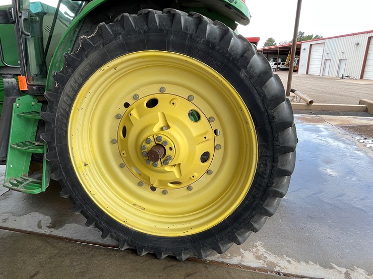 john-deere-7230-premium-image-9