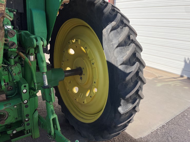 john-deere-7230-premium-image-77