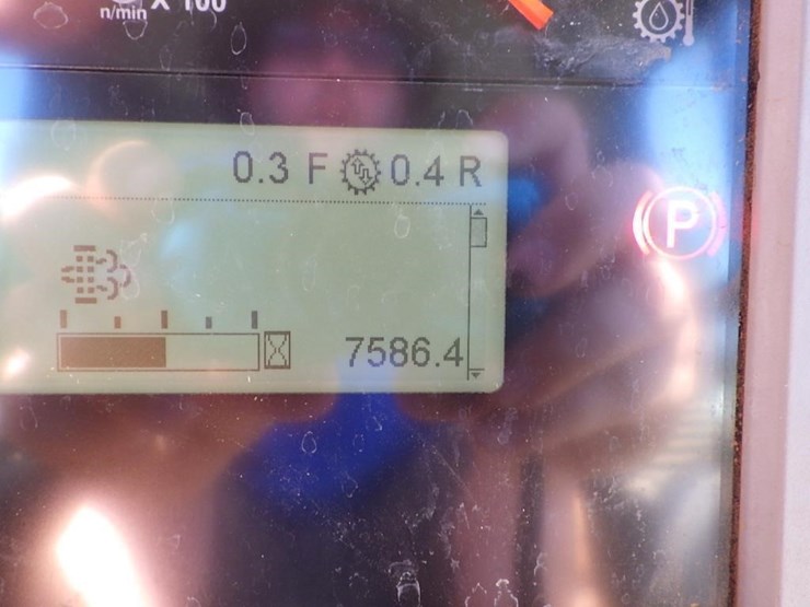 2011-caterpillar-d7e-image-44
