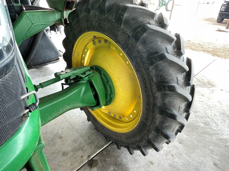 john-deere-7230-premium-image-57