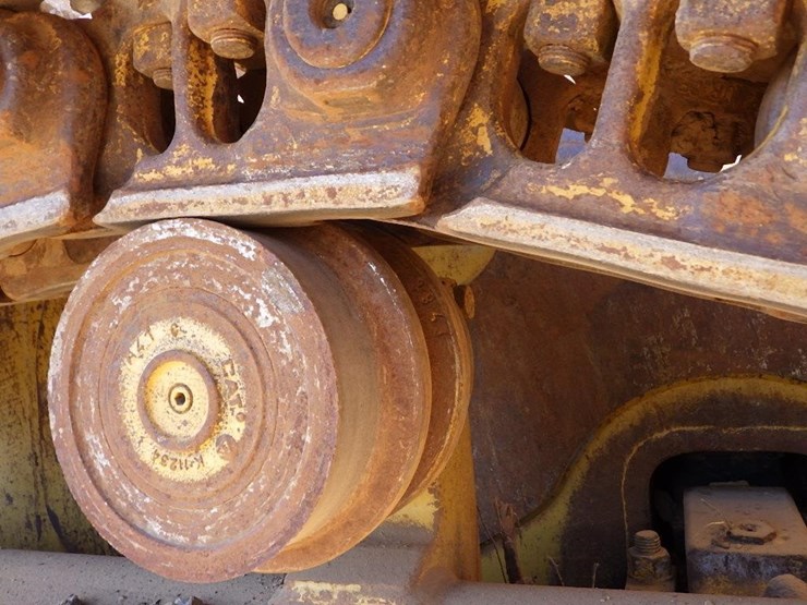 2011-caterpillar-d7e-image-51