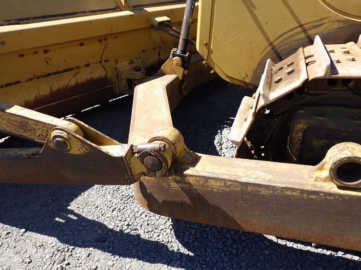 2011-caterpillar-d7e-image-10