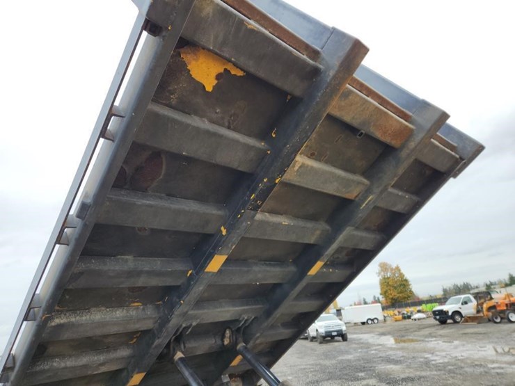 2016-terramac-rt9-image-24