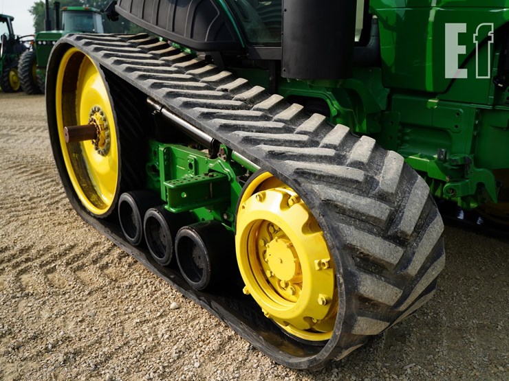 2013-john-deere-8335rt-image-22