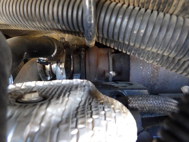 2011-yanmar-sv100-1-image-20