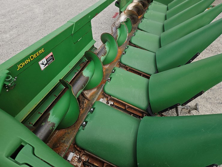 2008-john-deere-608c-image-4