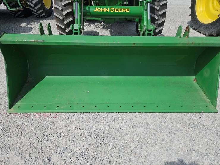 2014-john-deere-6115d-image-3