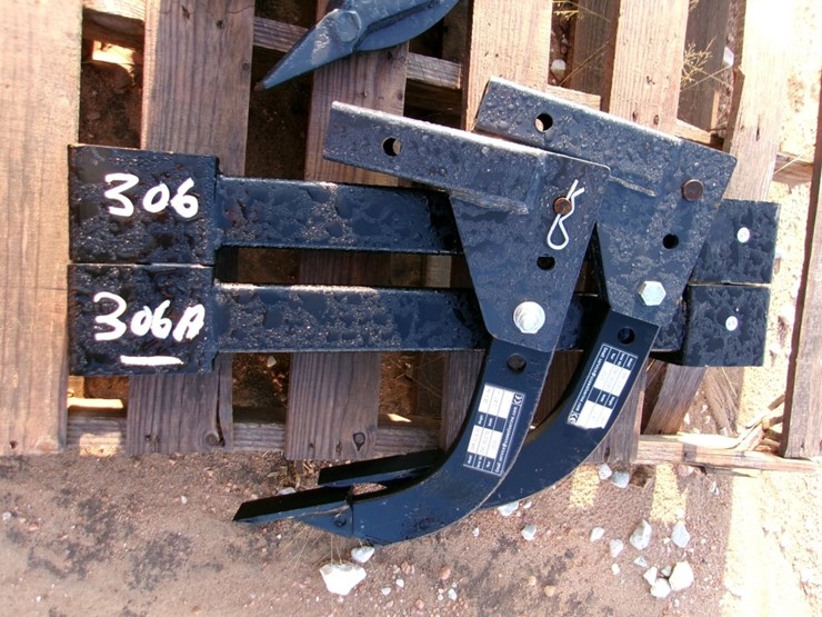 ripper-f/-excavator-image-1
