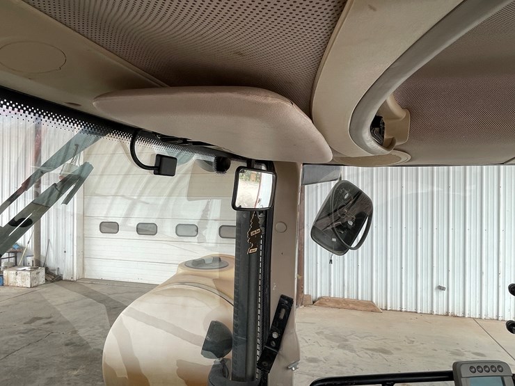 john-deere-7230-premium-image-35
