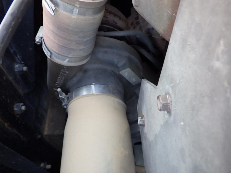 2015-hitachi-zx350-lc-5n-image-32