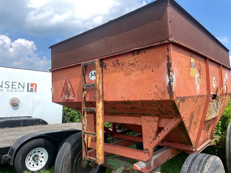 #5669-•-j-&-m-gravity-box-(arcadia,-wi)-image-6