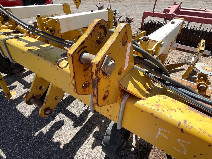 #9108-•-buffalo-cultivator-3-pt-image-12