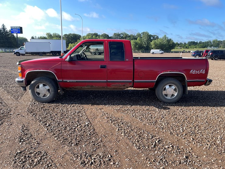1998-chevrolet-1500-image-2