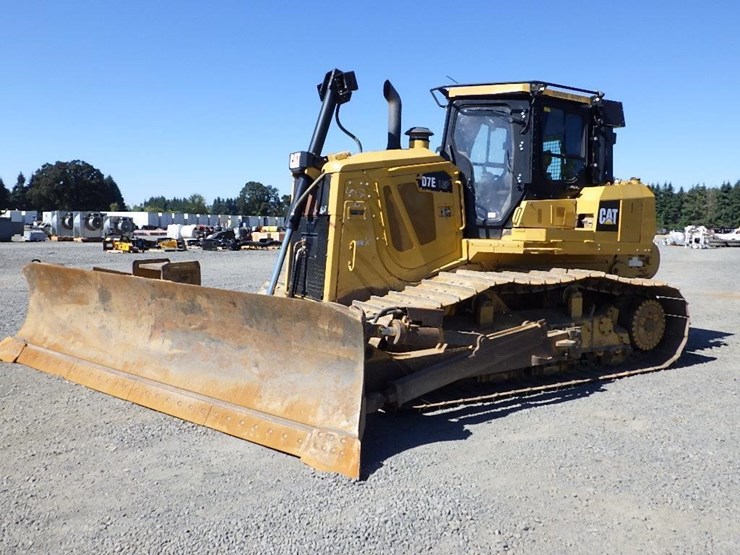 2012-caterpillar-d7e-image-1