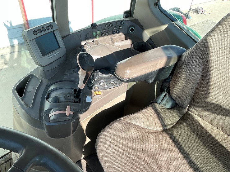 john-deere-7230-premium-image-43