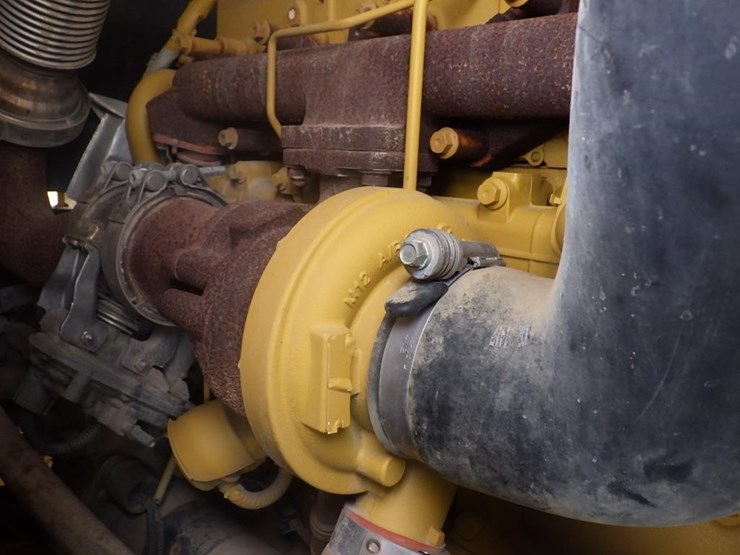 2018-caterpillar-938m-image-18