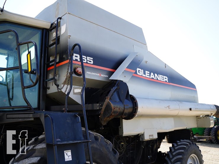 2004-gleaner-r65-image-10