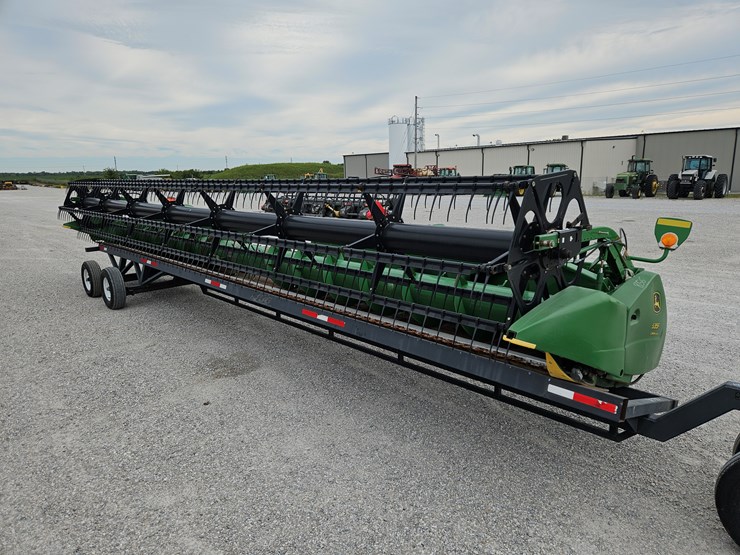 2009-john-deere-635f-image-1