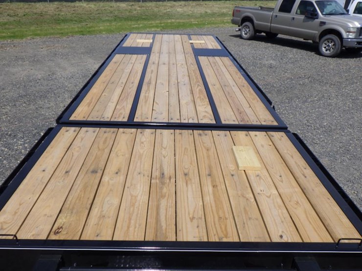 2025-delta-26'-t/a-tilt-deck-trailer-image-11