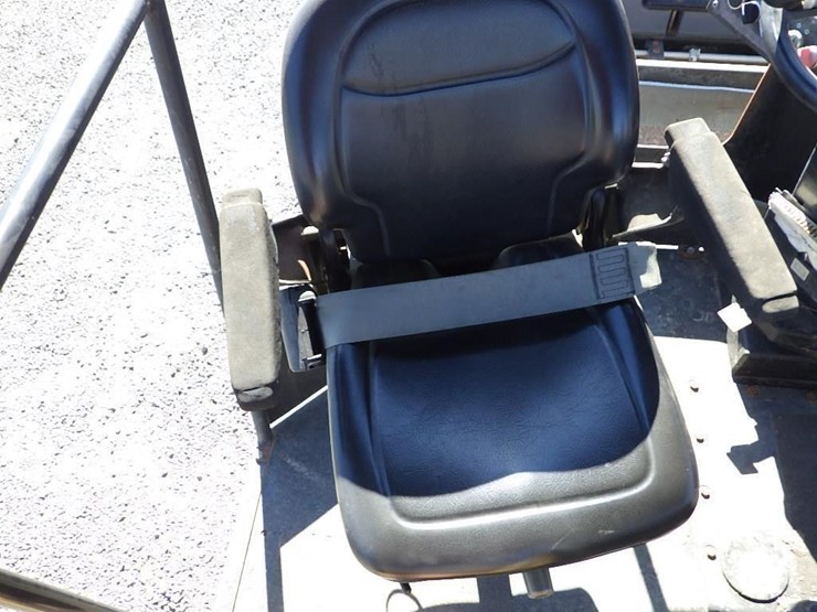 2013-dynapac-cc7200-image-37