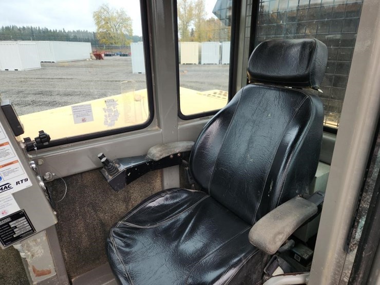 2016-terramac-rt9-image-35