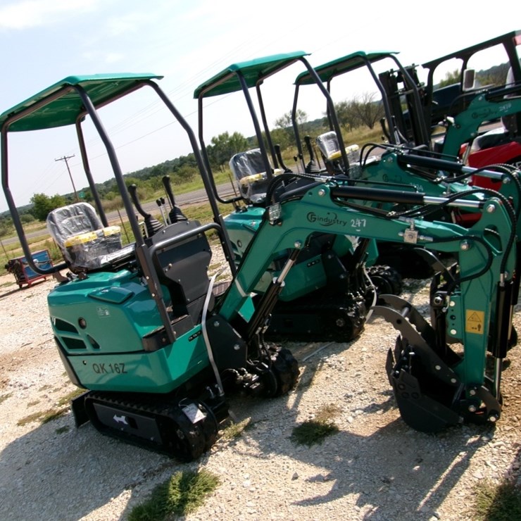 CFG INDUSTRY QK16Z MINI EXCAVATOR- GAS