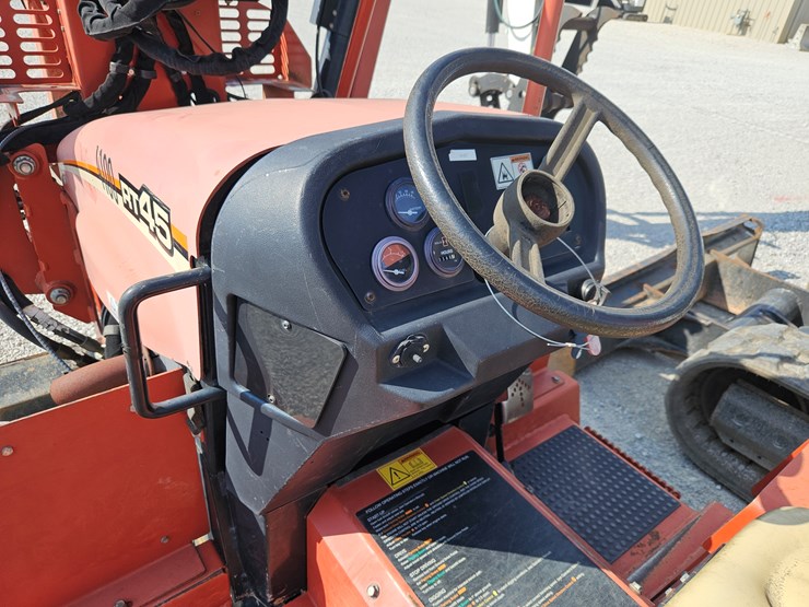 2014-ditch-witch-rt45-image-10