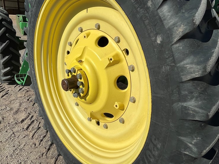 john-deere-7230-premium-image-62