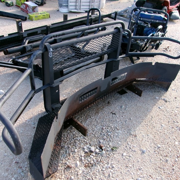 GRILL GUARD & BUMPER F/ DUALLY