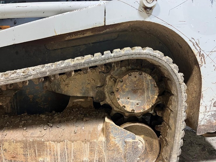 2014-takeuchi-tl10-image-14