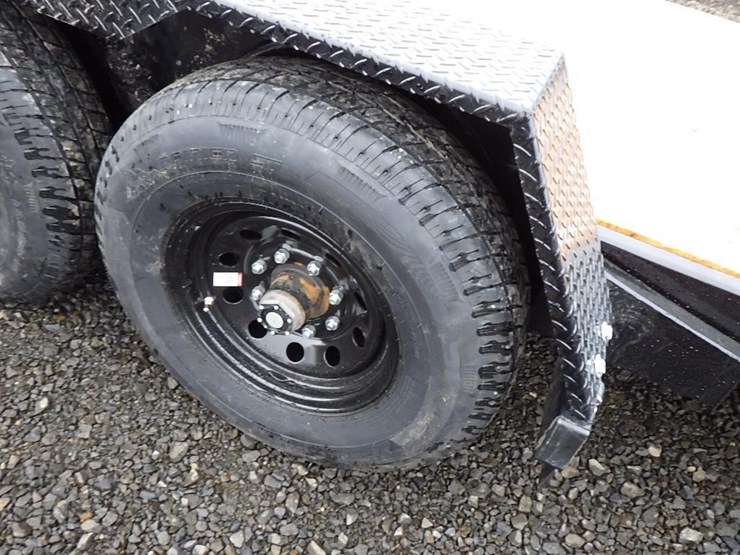 2025-southland-lbat8-23'-t/a-tilt-deck-trailer-image-17