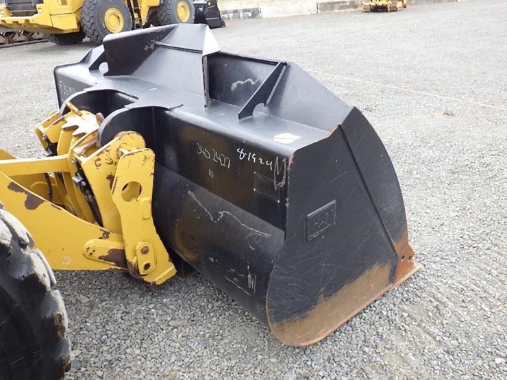 caterpillar-930m-image-11