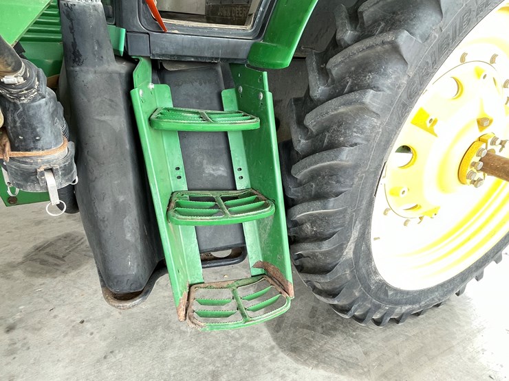 john-deere-7230-premium-image-26