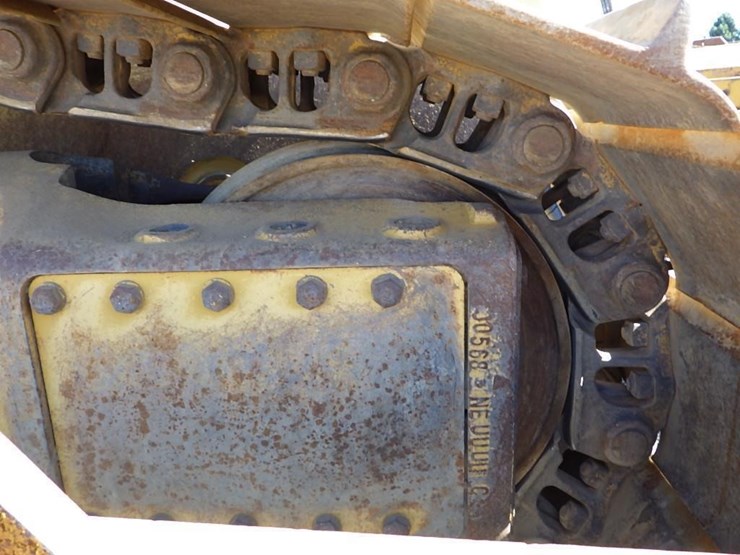 2012-caterpillar-d7e-image-53