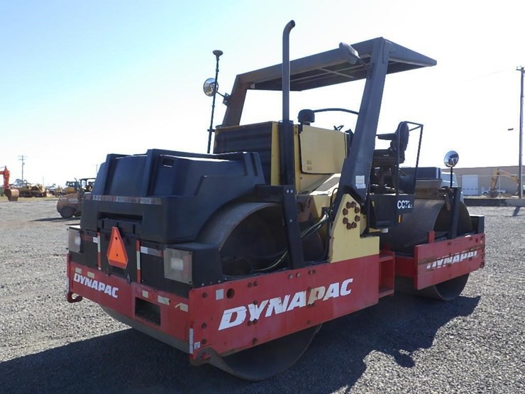 2013-dynapac-cc7200-image-5