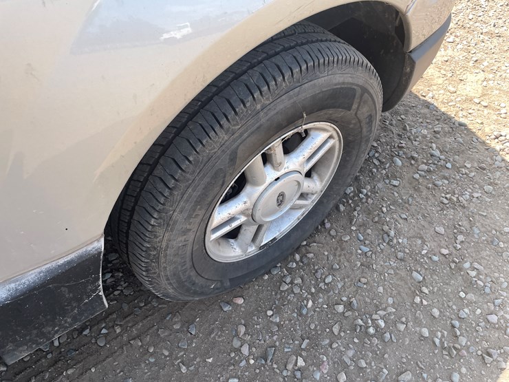 2004-ford-expedition-image-12
