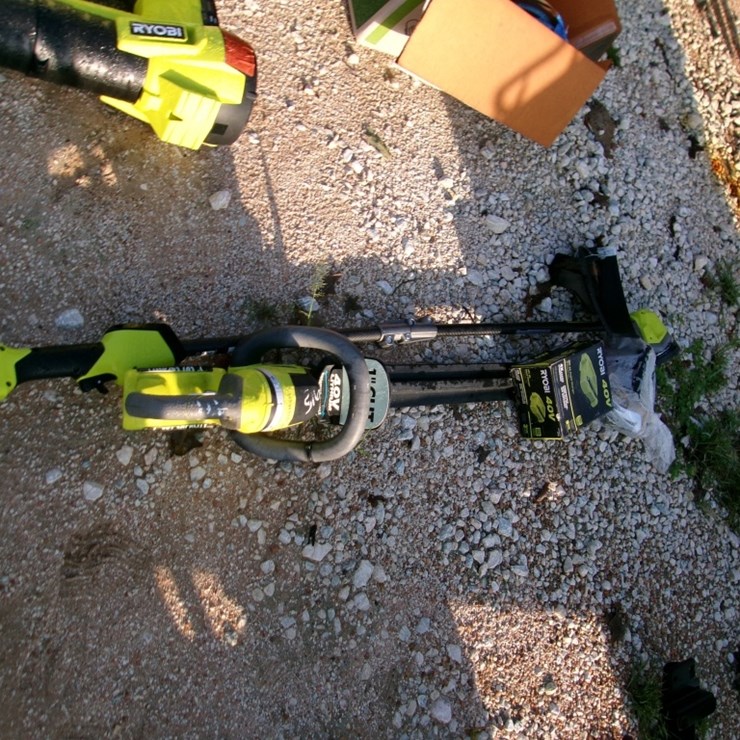 RYOBI CORDLESS WEED EATER & HEDGE TRIMMER