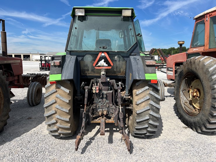 1990-deutz-allis-7085-image-12