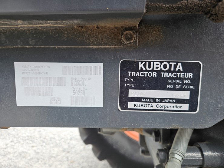 2015-kubota-m135x-image-5