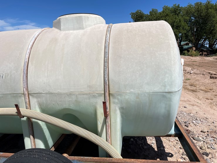 #9139-•-1000-gallon-fertilizer-tank-image-23