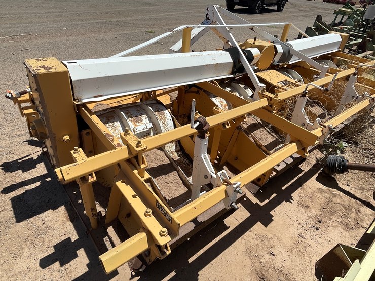 #9038-•-johnson-3-pt,-4-row-bed-shaper-image-22